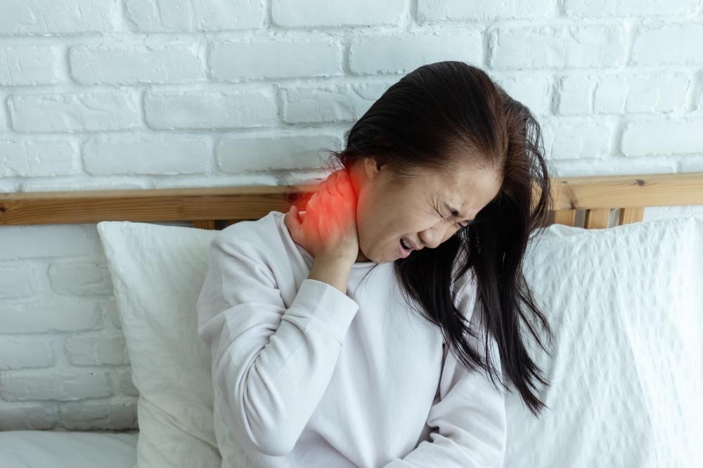 医師監修 朝起きたら肩こりや頭痛がひどい 原因はストレスと睡眠 快眠グッズ通販サイト ネルチャー メディア